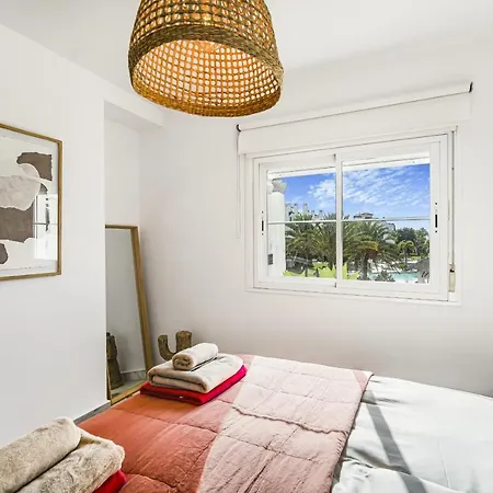 Adelfas Apartment *